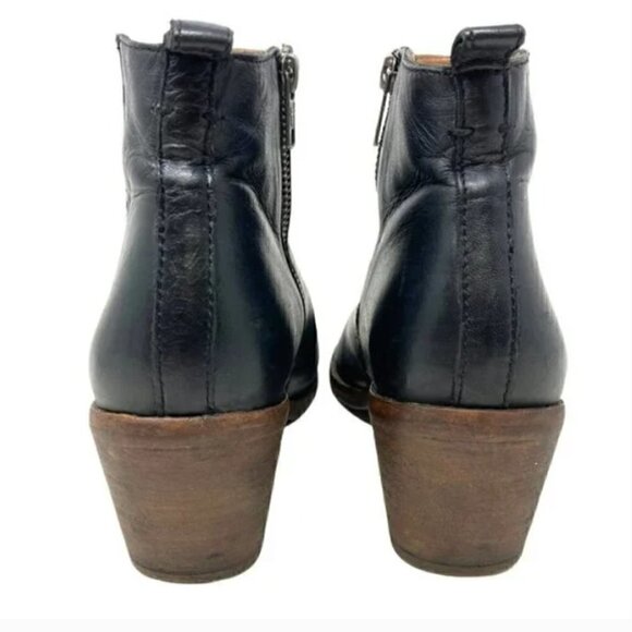 Frye Alton Chelsea Black Leather Zip Ankle Boots - Size 8 - Picture 6 of 9